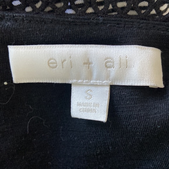 Anthropologie Black Lace Overlay Blouse Excellent like new Condition Si… - Picture 7 of 8